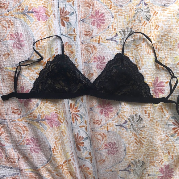 Aritzia black bralette with nude interior - Picture 1 of 3